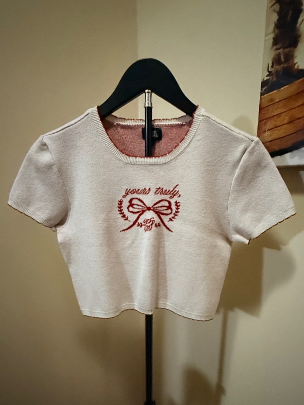 Sz Med Women’s Pac Sun Beverly and Beck Crop Short Sleeve Cream Sweater